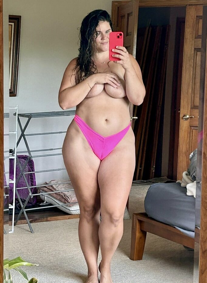 carla benavidez add thick milf pawg photo