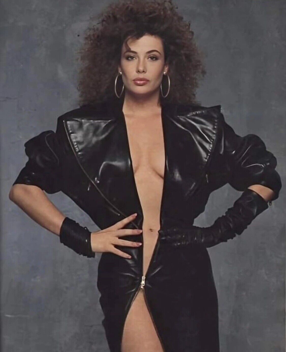 asude ak add kelly lebrock sexy image