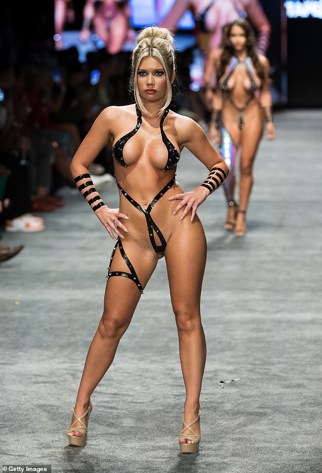 connie tayler add model nude runway image