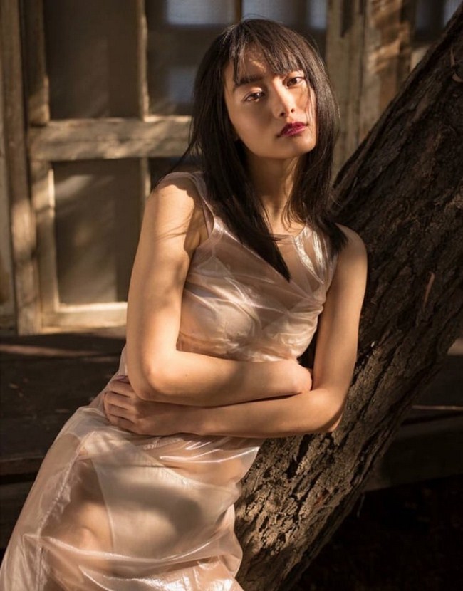 don geoffroy add shioli kutsuna hot photo