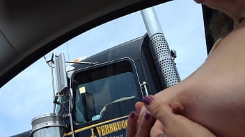 angel gan add wife flashing truck photo