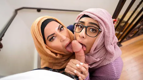 billy titus add hijab threesome porn photo