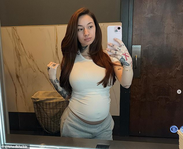 don kipper add porn bhad bhabie photo