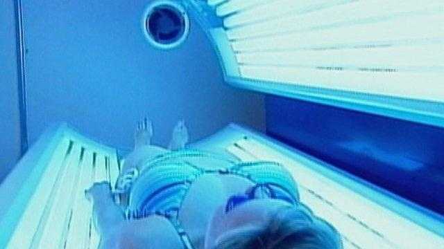 chanze halcrow add hidden cam in tanning bed photo