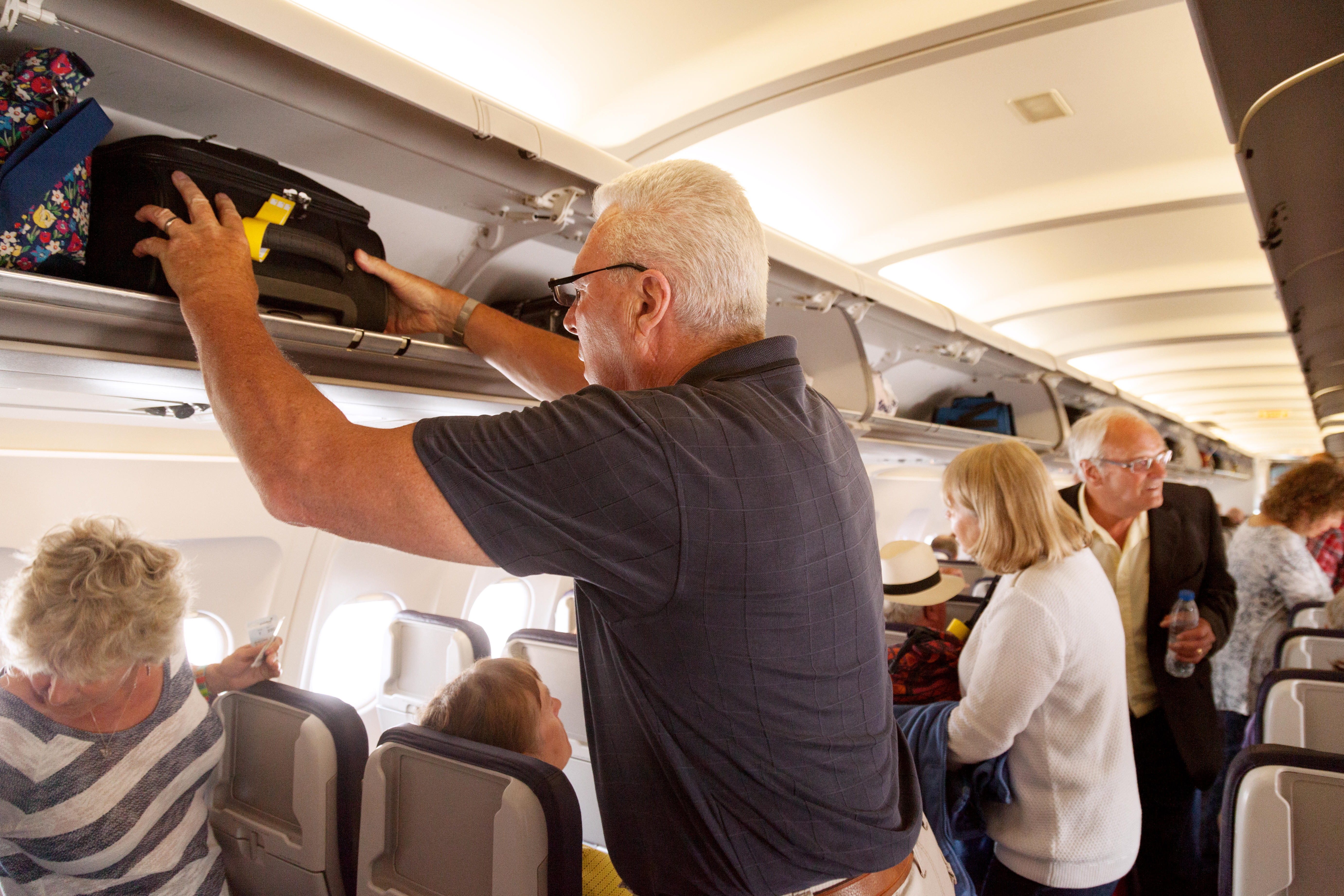 cody fingerson add hand job on a plane photo