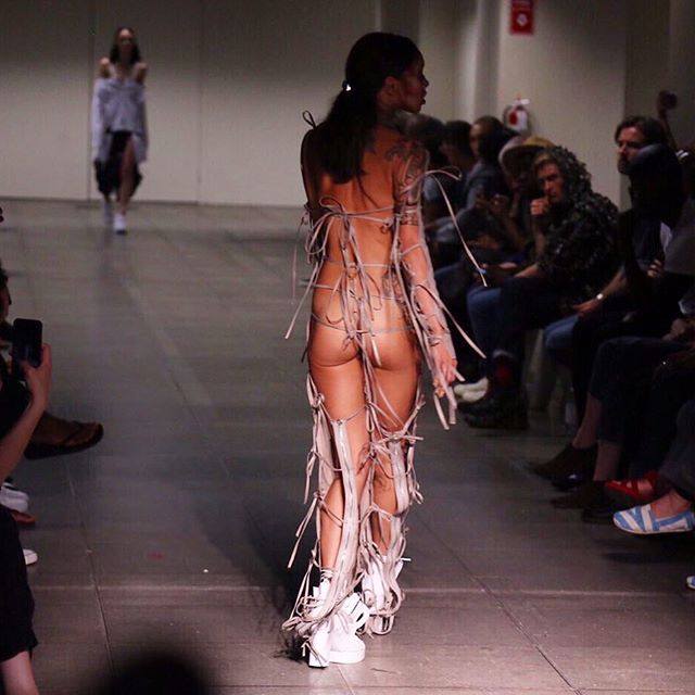 dave grose add model nude runway image