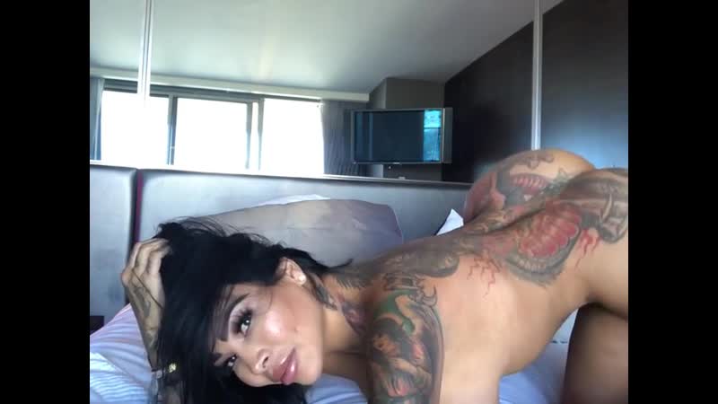 catherine toal add brittanya razavi onlyfans leaked photo