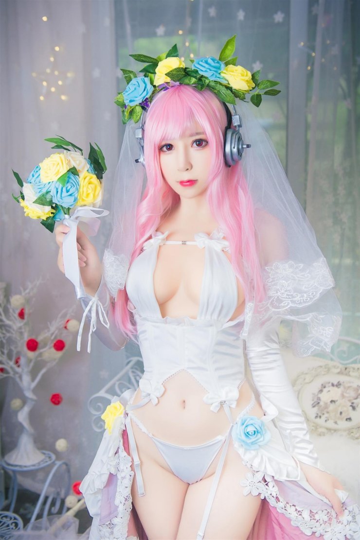 chandra shekhar azad add super sonico cosplay image