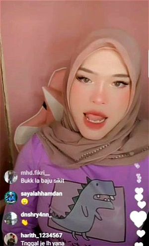 adelina zeqiri add jilbab toket gede photo