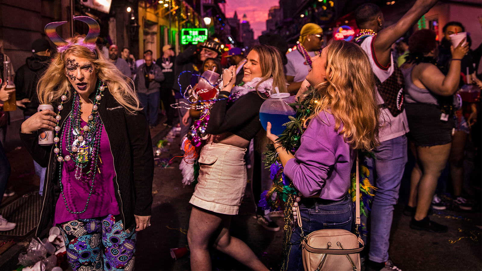 bobby hartzog add bourbon street flasher video image