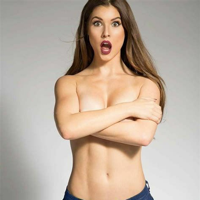 bob reiff add amanda cerny naked photo