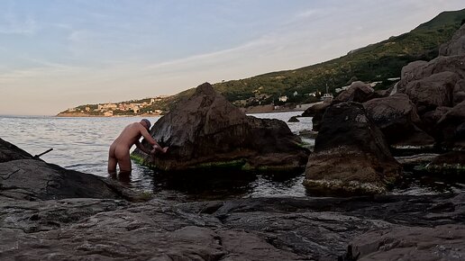 aiza cabatingan add crimea nude beach photo