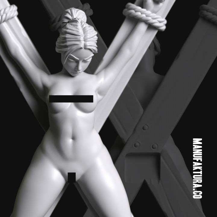 arden moscati add crucified naked photo