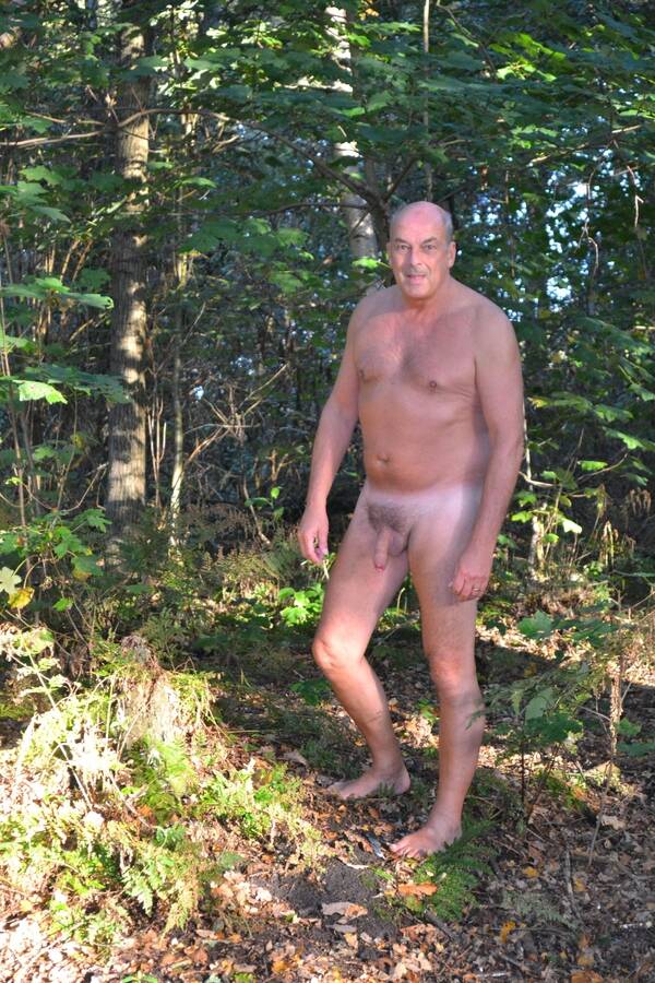 david glose add nude mature men photos image