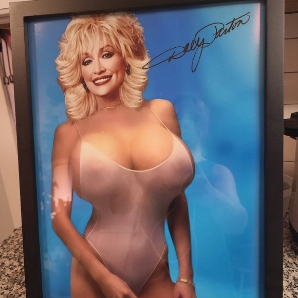 angel bray add dolly parton naked photo