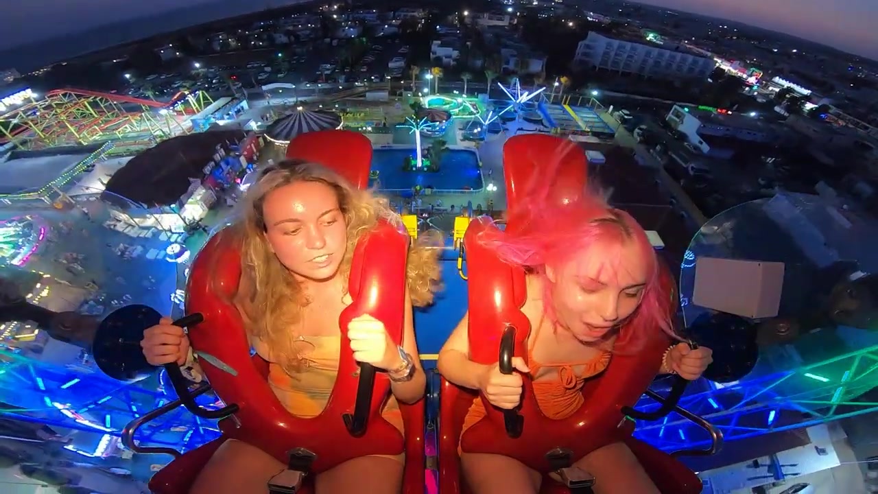 dakalo funyufunyu add slingshot ride nipple slip image