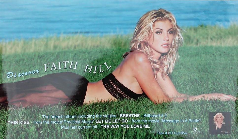 akhtar nagauri add faith hill bikini photo