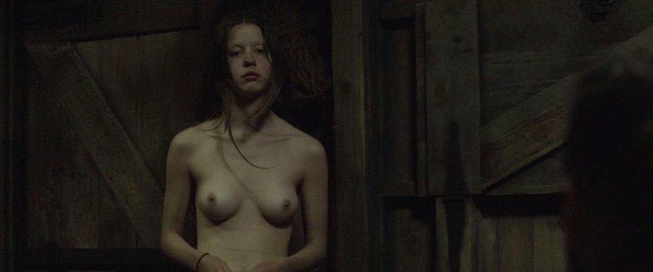 ciro esposito add mia goth tits image