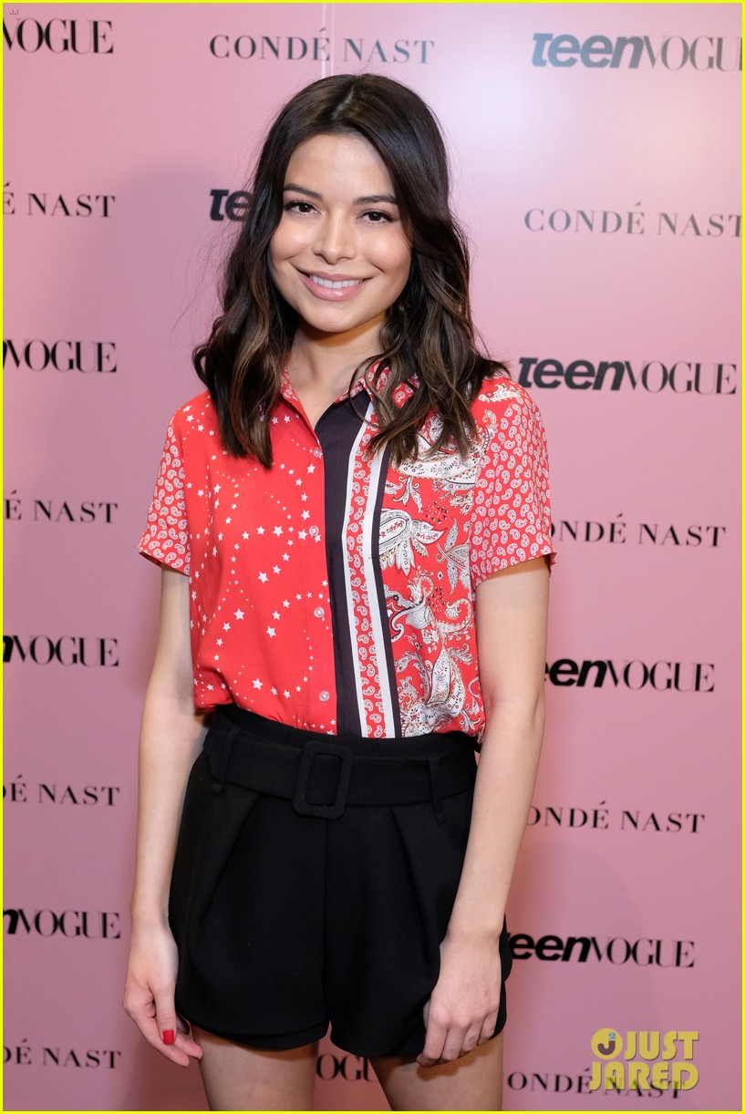 david mackereth add miranda cosgrove legs photo