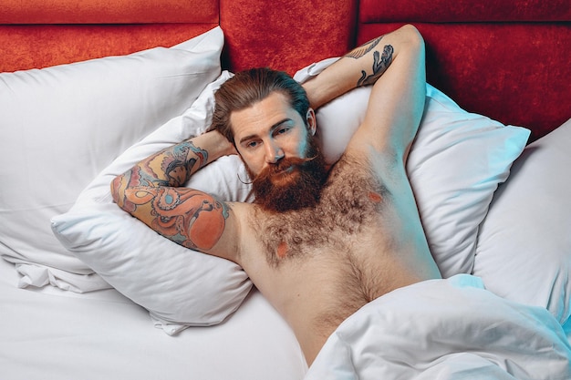 andries de jongh add naked guys with beards photo