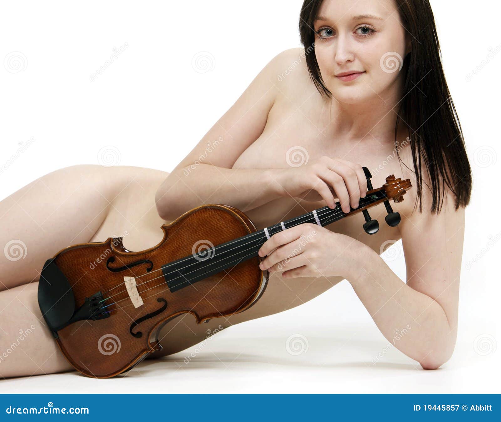 camille fagan add nude violin playing photo