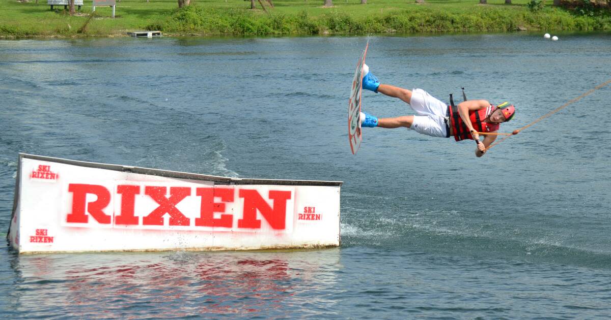 benji kagan add nude water skiing photo