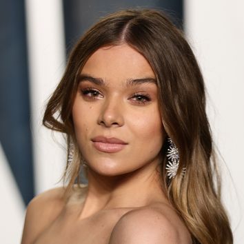 amalia toledo add porn hailee steinfeld photo