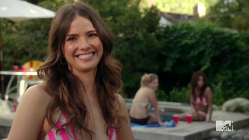 angel magpantay add shelley hennig sexy image