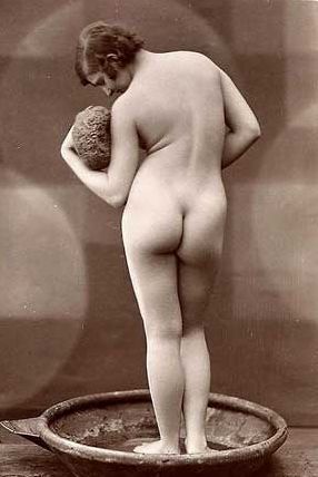 andrea savastano add vintage nude women photo